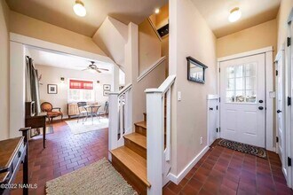 907 W Summit Ave in Flagstaff, AZ - Building Photo - Building Photo