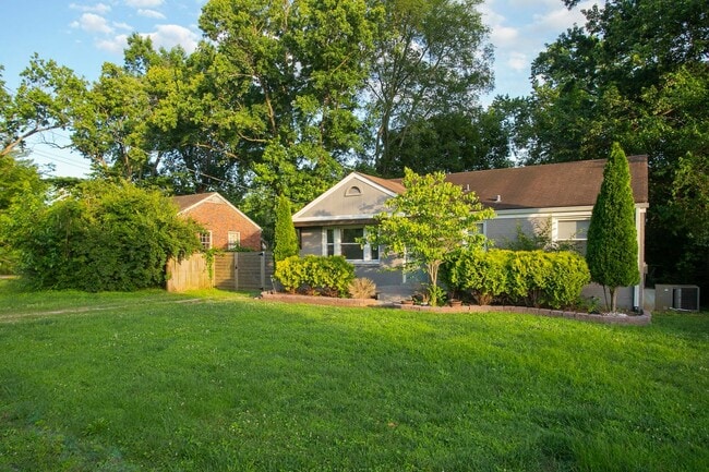 2129 Crystal Dr