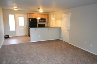 1488 N Allumbaugh St-Unit -102 in Boise, ID - Building Photo - Building Photo