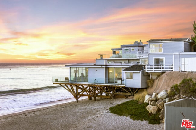 property at 26044 Pacific Coast Hwy