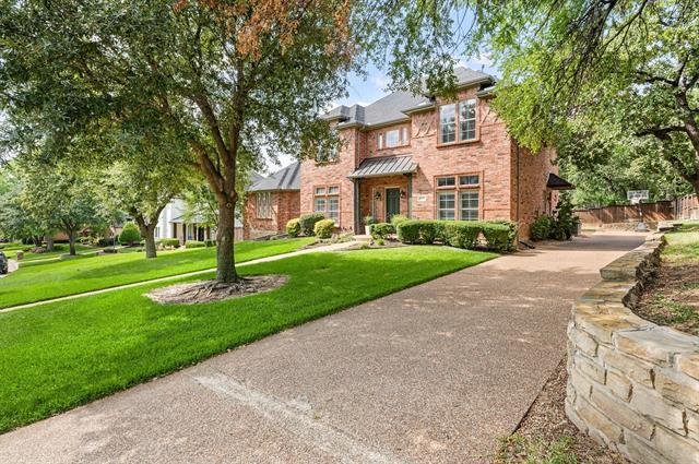 1304 Kings Brook Ct in Southlake, TX - Building Photo - Building Photo