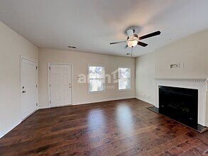 232 Lanier Pl in Clayton, NC - Building Photo - Building Photo