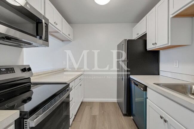 property at 1700 Lake Park Dr SW