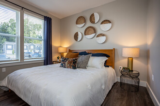 Icon Apartment Homes at Hardin Valley in Knoxville, TN - Foto de edificio - Interior Photo