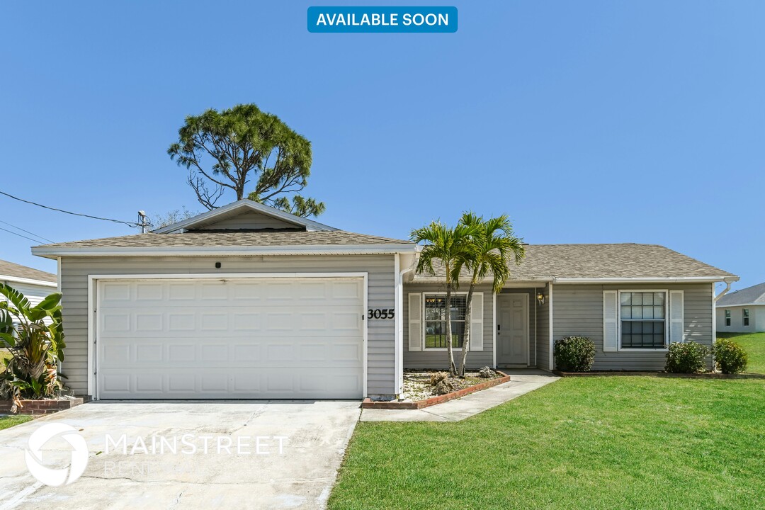 3055 NW 3rd Pl in Cape Coral, FL - Building Photo