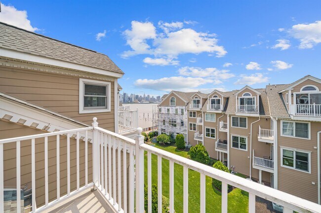 property at 490 Fulton Ct