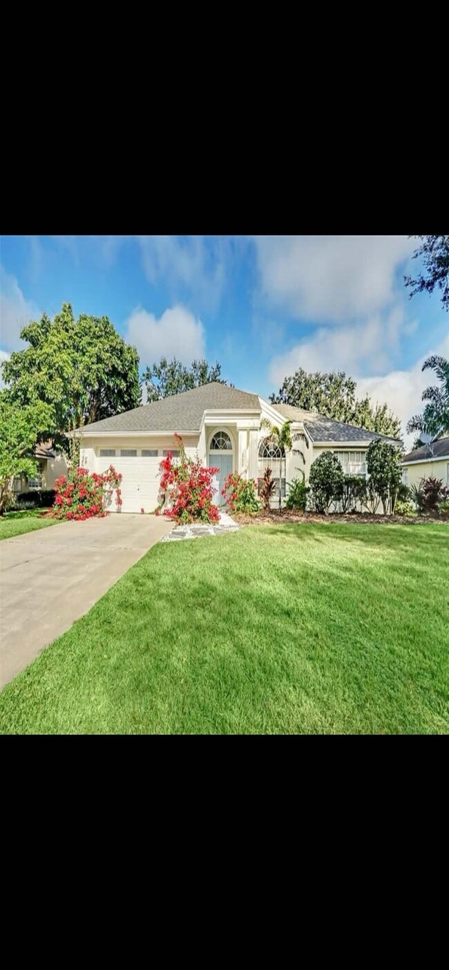 property at 110 Sunridge Woods Ct