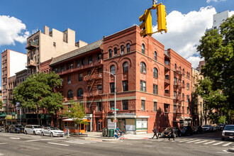 1716-1722 2nd Ave in New York, NY - Building Photo - Building Photo