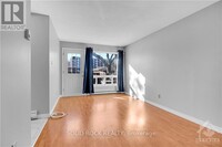 2927 Fairlea Cres in Ottawa, ON - Building Photo - Building Photo