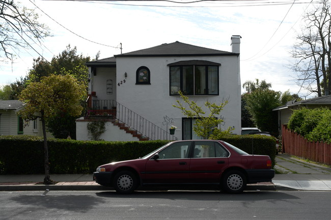 429 Harrison Ave in Redwood City, CA - Building Photo - Building Photo