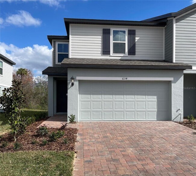 property at 634 Legacy Lp