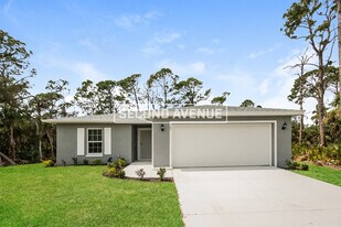 105 Sherbourne St in Port Charlotte, FL - Building Photo