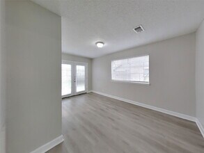 20143 Dawn Mist Dr in Humble, TX - Foto de edificio - Building Photo