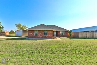 301 Railroad Ave in Tuscola, TX - Building Photo - Building Photo