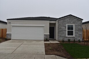 4472 N San Miguel Ave in Fresno, CA - Building Photo