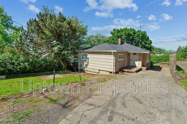 property at 11551 SW 64th Ave
