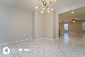 8579 W Pelican Pl in Tucson, AZ - Foto de edificio - Building Photo