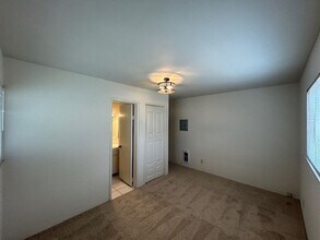 550 David Ave in Monterey, CA - Building Photo - Building Photo