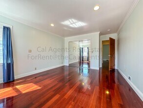 4048 Maple Ave in Oakland, CA - Building Photo - Building Photo