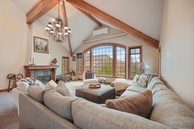 9154 Daybreaker Dr in Park City, UT - Building Photo - Building Photo