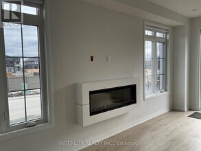 53 Tipp Dr in Richmond Hill, ON - Building Photo - Building Photo