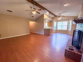 811 S Houston St in Bullard, TX - Building Photo - Building Photo