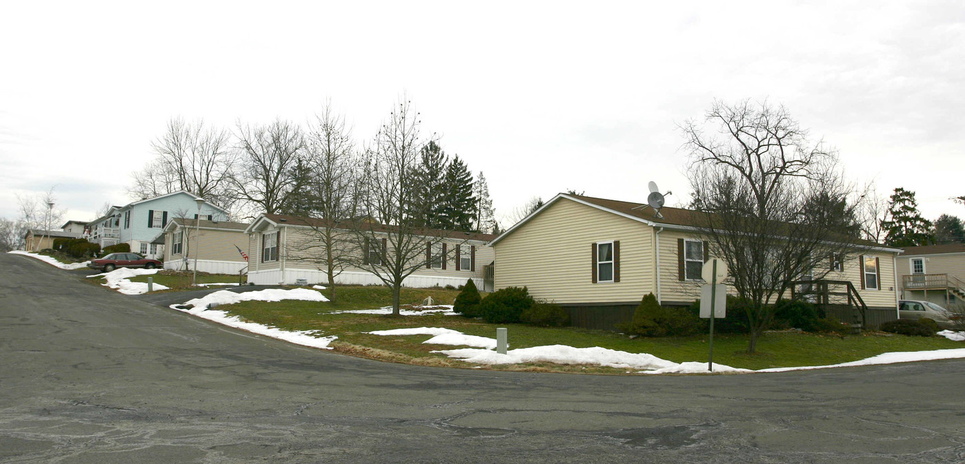 Green Hill Mobile Home Park in Green Lane, PA - Building Photo