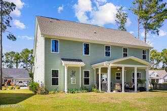 358 W Goldeneye Ln in Sneads Ferry, NC - Building Photo - Building Photo