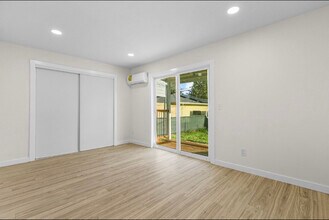 19367 Lucille St in Anderson, CA - Foto de edificio - Building Photo