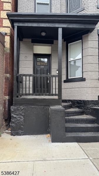 184 Hickory St in Orange, NJ - Building Photo - Building Photo