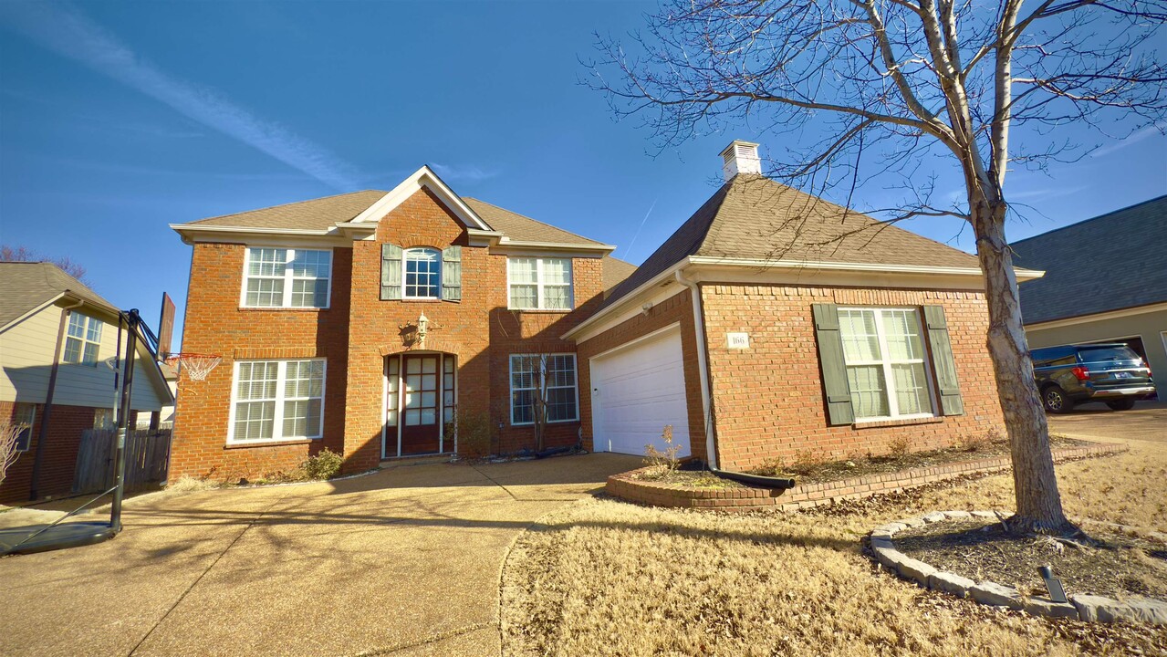 166 W Porter Run Dr in Collierville, TN - Building Photo