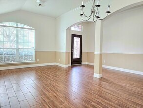 10038 Corvallis Dr in Houston, TX - Building Photo - Building Photo