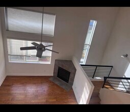 14907 Moorpark St in Sherman Oaks, CA - Building Photo - Building Photo