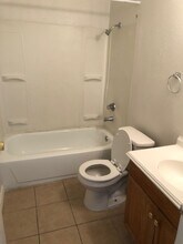 4741 Corsaire Ave-Unit -Unit 3/C in Las Vegas, NV - Building Photo - Building Photo