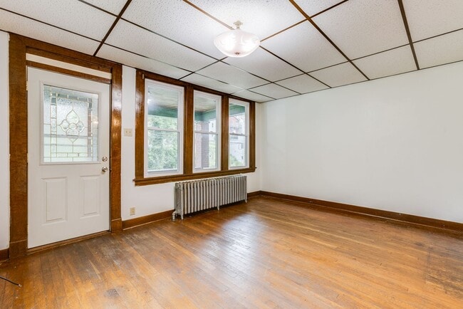 2642 Quarry St in Pittsburgh, PA - Foto de edificio - Building Photo