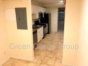 355 Pearl St in Burlington, VT - Building Photo - Building Photo