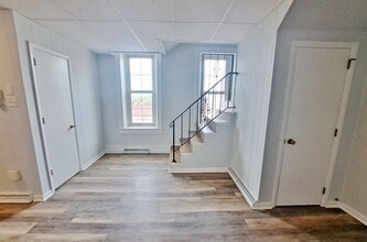 9 Baltimore St in Codorus, PA - Building Photo - Building Photo
