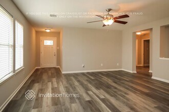 4907 Bentonite Blvd in Baytown, TX - Foto de edificio - Building Photo