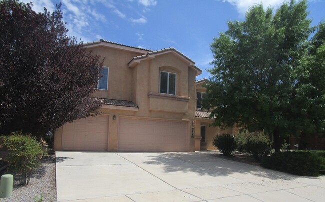 property at 9620 Sundoro Pl NW