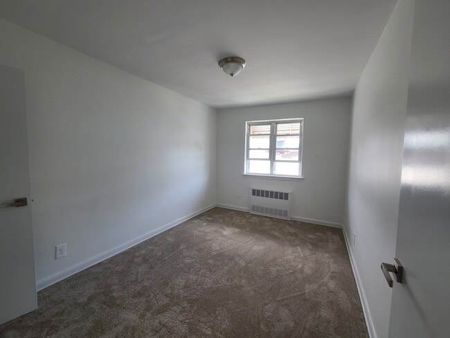 917 E 58th St, Unit #2