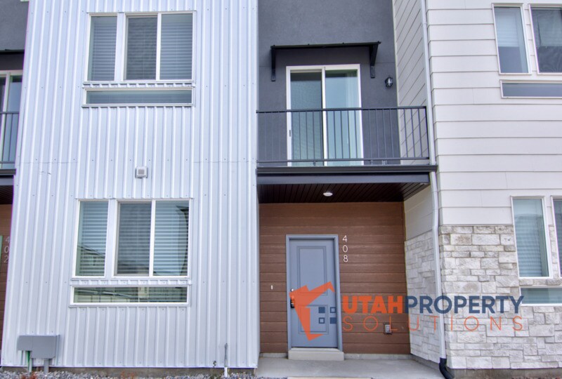 408 S 980 W in American Fork, UT - Building Photo