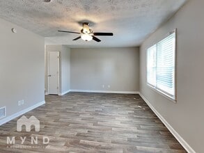 229 Baker St Unit C in Monroe, GA - Building Photo - Building Photo