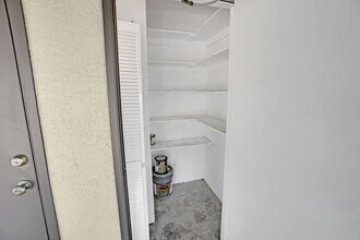 1832 S Skyview Pl in Tucson, AZ - Building Photo - Building Photo