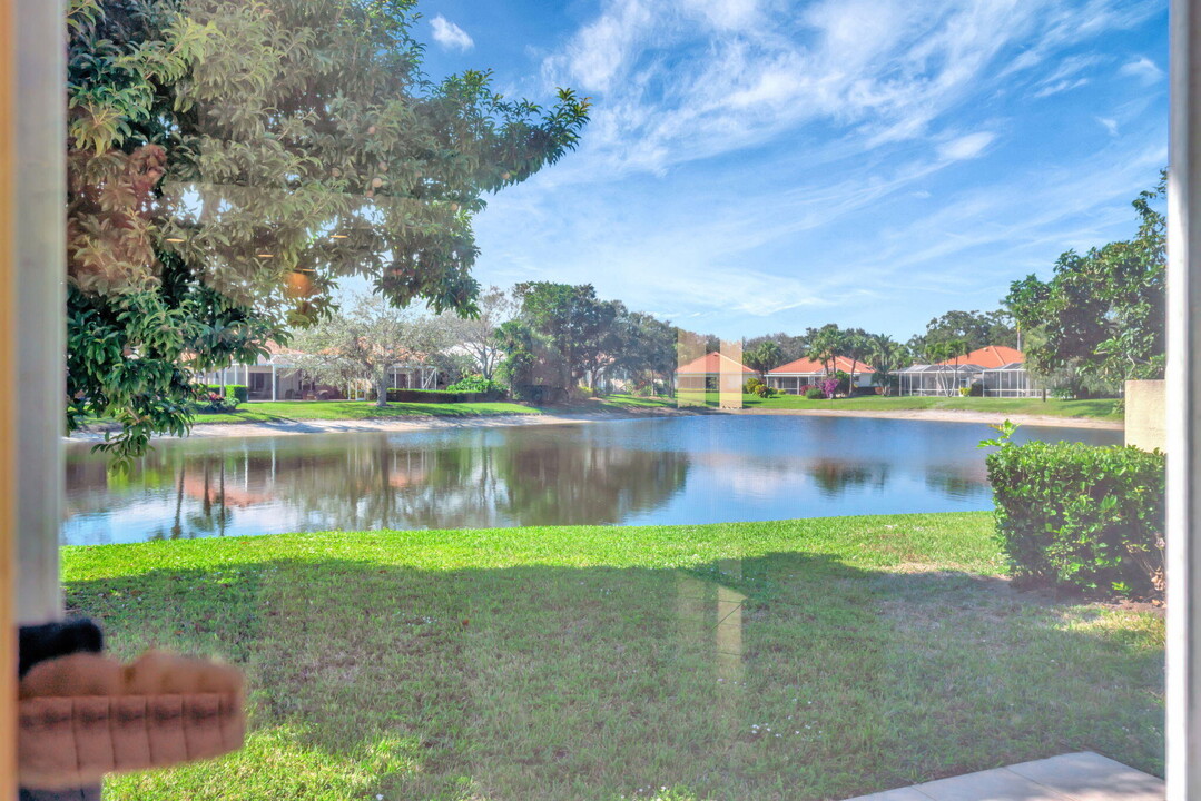 308 Kelsey Park Cir in Palm Beach Gardens, FL - Building Photo