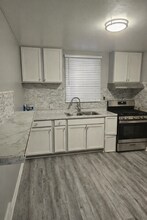 14140 Fairmount Dr in Detroit, MI - Building Photo - Building Photo