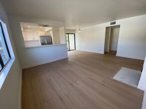 13001 Venice Blvd. in Los Angeles, CA - Building Photo - Building Photo