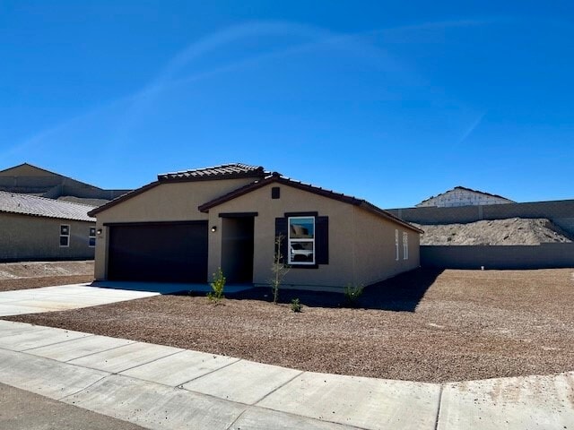 2566 Aaron Pl in Bullhead City, AZ - Building Photo - Building Photo