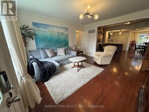 10 Victor Dr in Whitchurch-Stouffville, ON - Building Photo - Building Photo