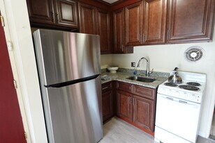 832 Packard St in Ann Arbor, MI - Building Photo