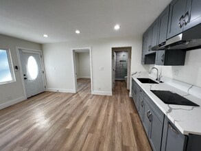 8654 Vicara Dr in Rancho Cucamonga, CA - Foto de edificio - Building Photo